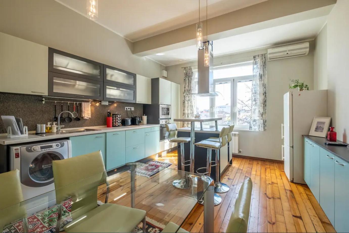 Charming 2Bdr Apartment In Historic Center With Parking Szófia Kültér fotó